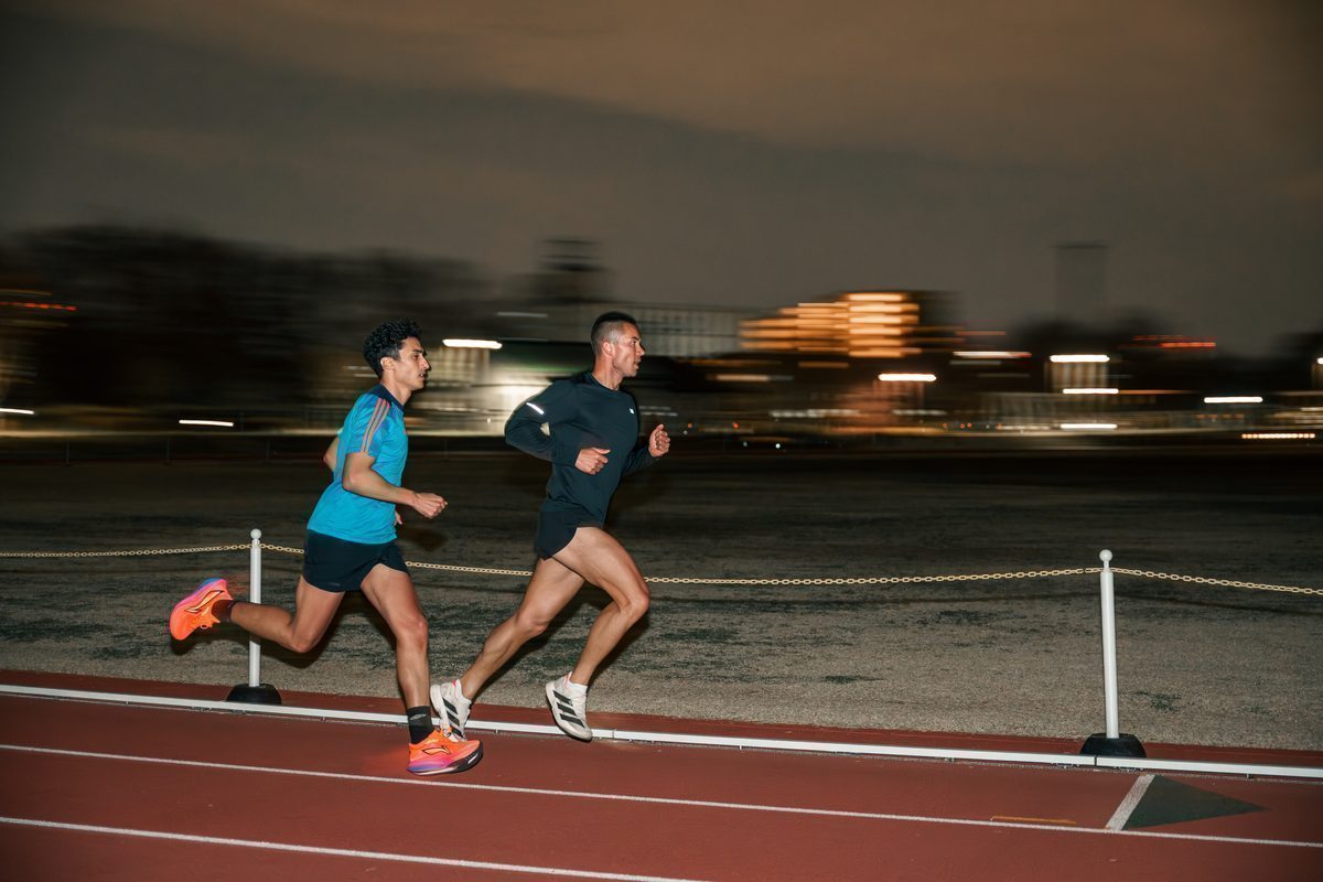 Alex Schubach head to head, photographed by Rio Kimura